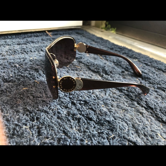 Marc Jacobs sunglasses- NEW! - Picture 2 of 3